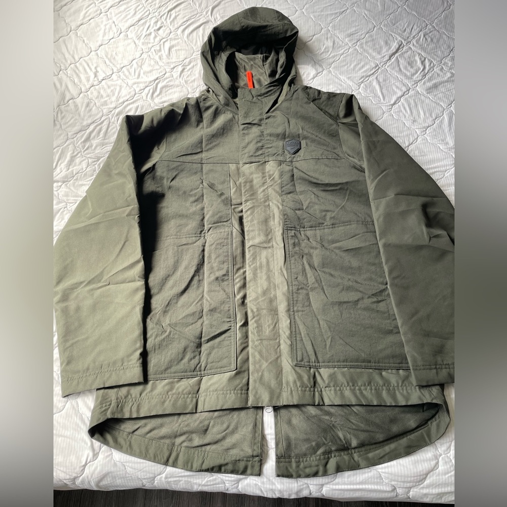 Nike Lebron James thermal jacket